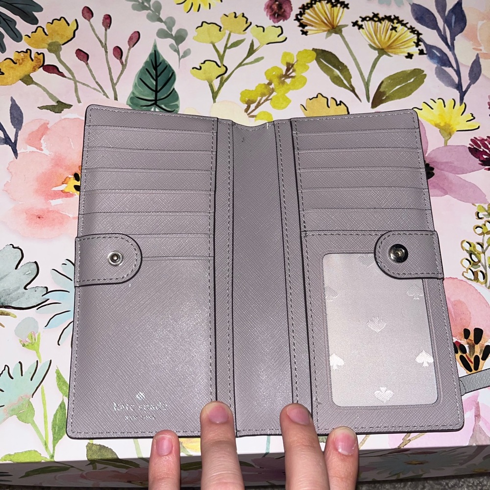 Kate spade fold wallet